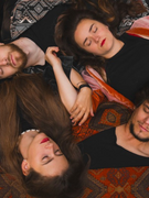 Náhledový obrázek k článku Téma: 50 nadějí české hudby. Od Brna po Vysočinu, Elsewhere umí písničku (2)