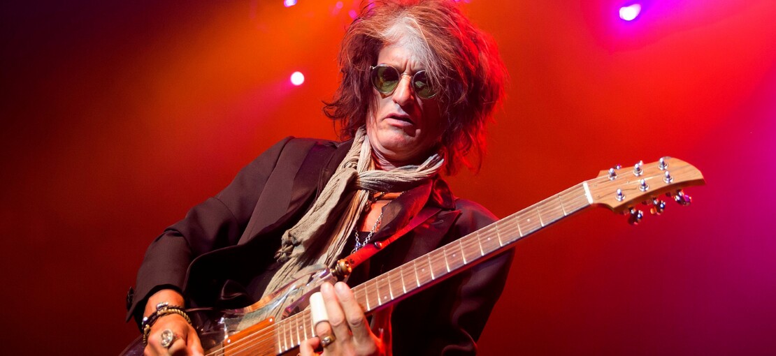 Obrázek k článku Bourák s kytarou Joe Perry slaví pětasedmdesát. Věří, že Aerosmith se ještě jednou vrátí
